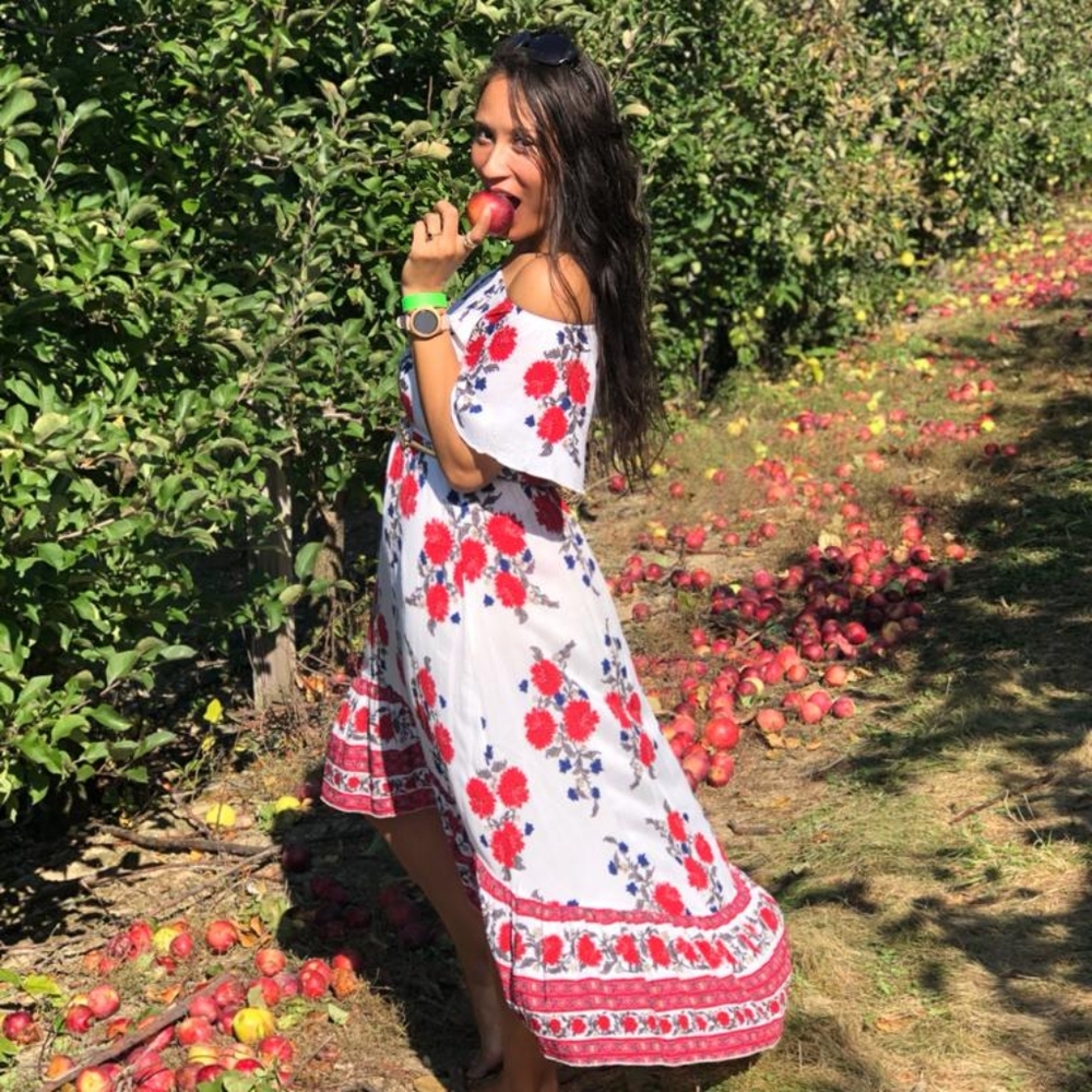 Meet your Posher, Gloria